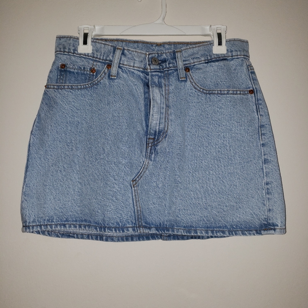 Levis Denim skirt